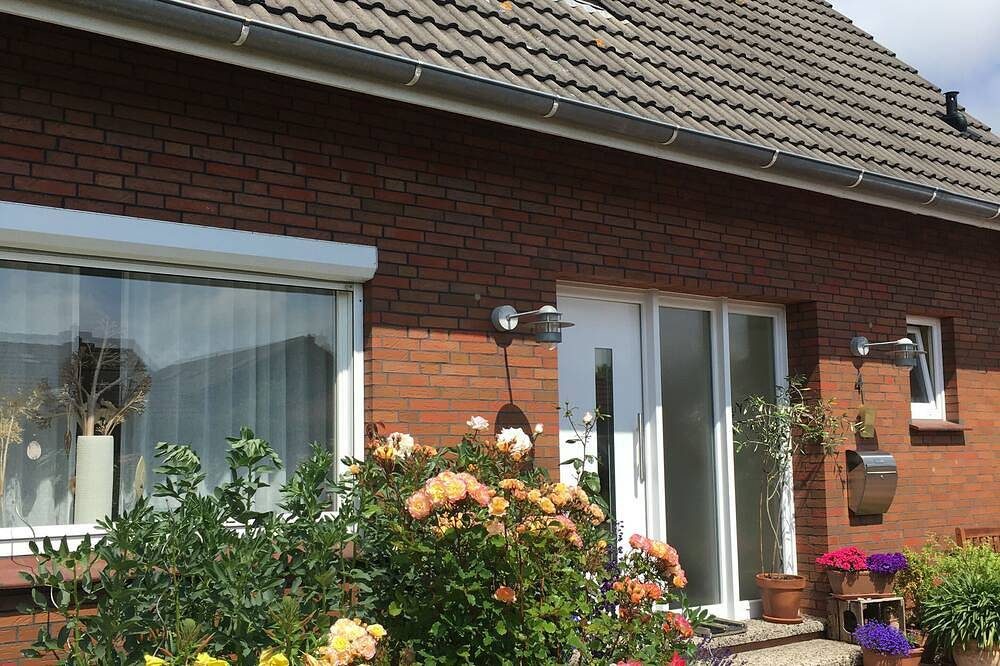 Ferienwohnung de Vries direkt am in Norden