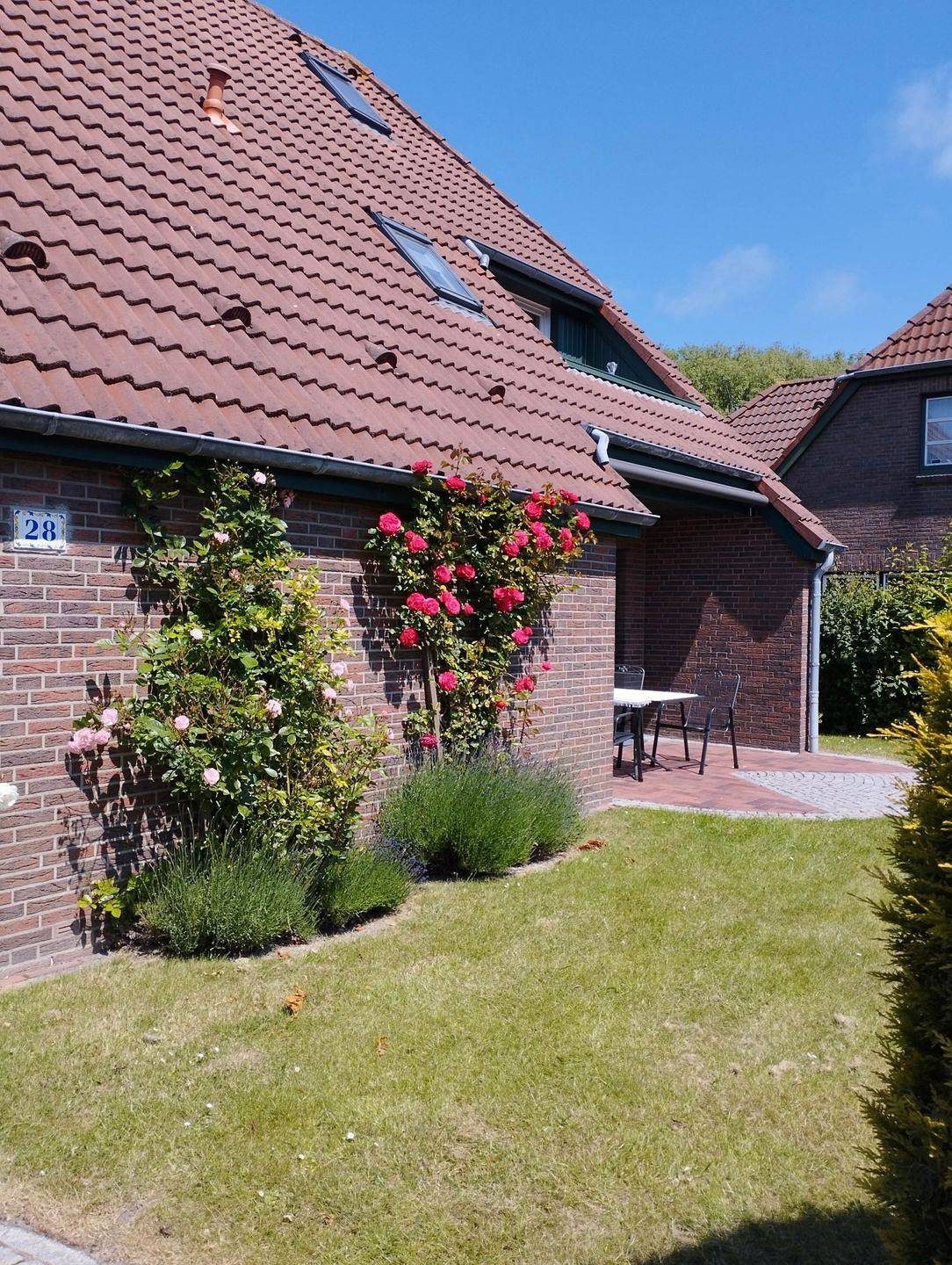 Dieses gemütlich eingerichtete und ruhig gelegene Ferienwohnung befindet im wunderschönen Fischerdorf Carolinensiel — Bild 5