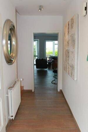 Geräumiges Ferienhaus ideal für den Familienurlaub nahe Weststrand! — Bild 5
