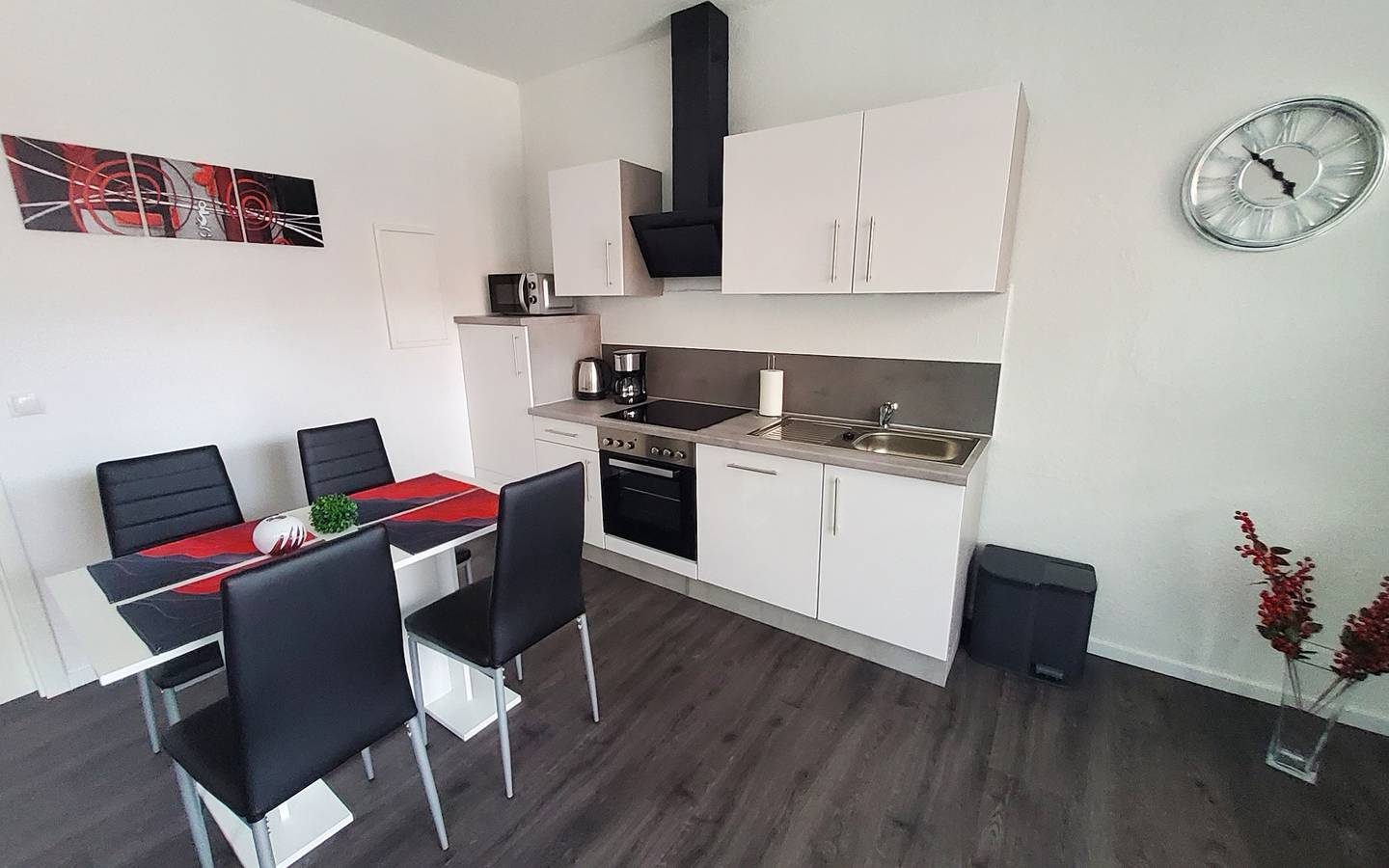 Ferienwohnung 'Wohnung 3' mit Terrasse — Bild 3