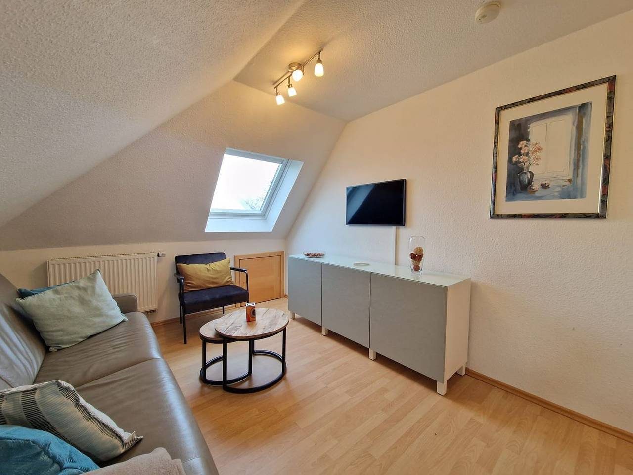 Herzlich Willkommen in der gemütlichen Oberwohnung "Leuchtturm" in Norddeich! — Bild 3