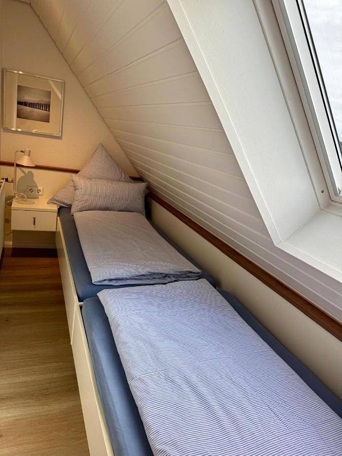 Lüttje Ginsterhuus - Ferienwohnung Südwind — Bild 4