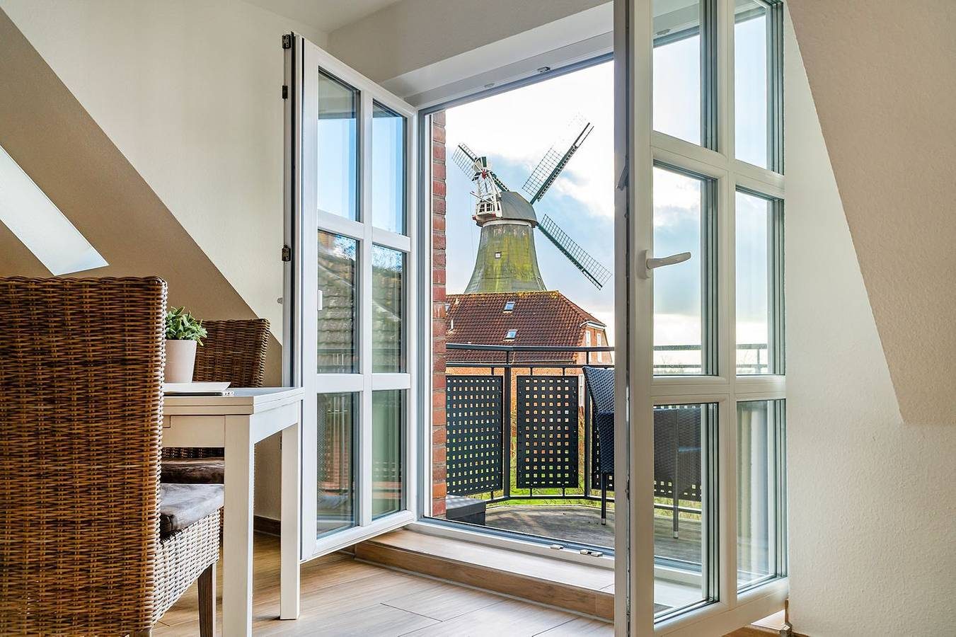 Mühlenblick 03 - Moderne Ferienwohnung mit Blick auf die Zwillngsmühlen — Bild 3