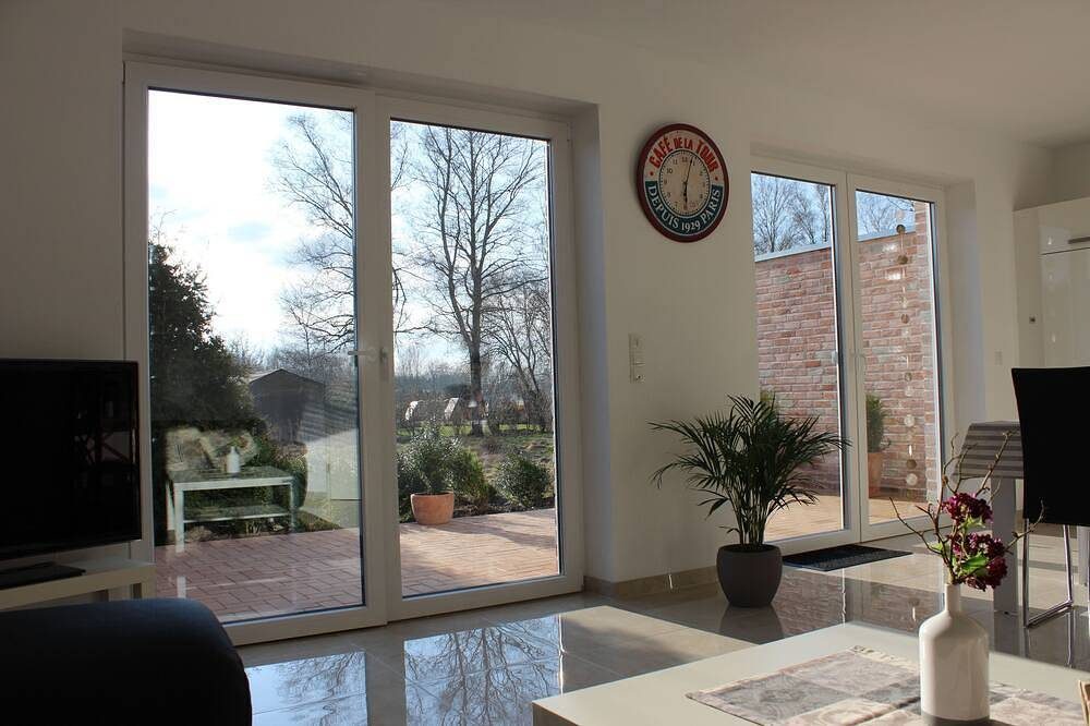 100qm großes, zentral und ruhig gelegenes Ferienhaus in Rhauderfehn! — Bild 3