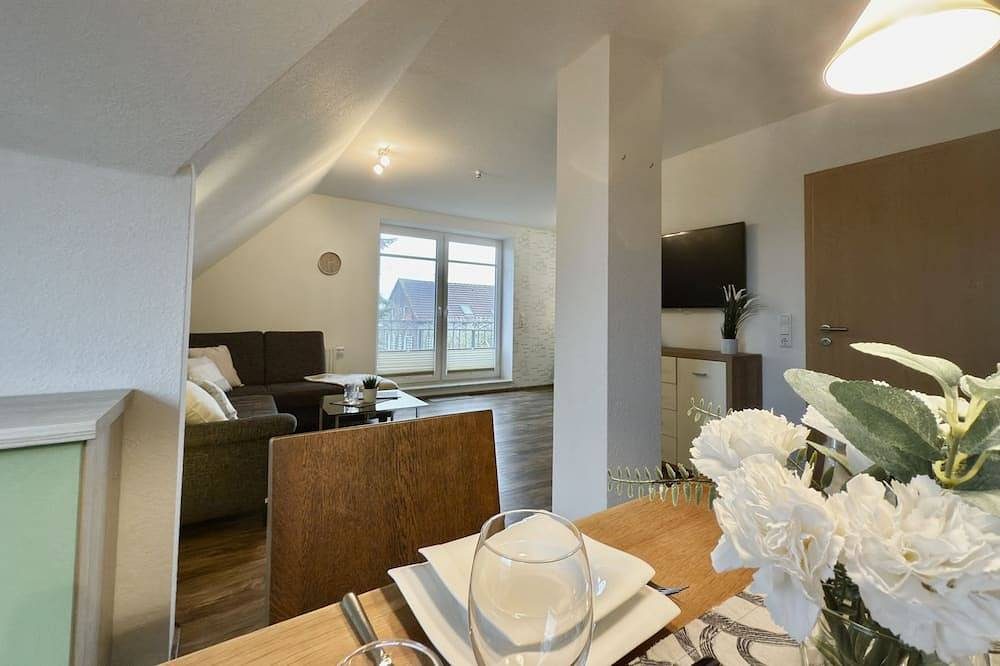 Ferienwohnung mit ca. 54qm, für bis zu 2 Personen, am Ortsrand.