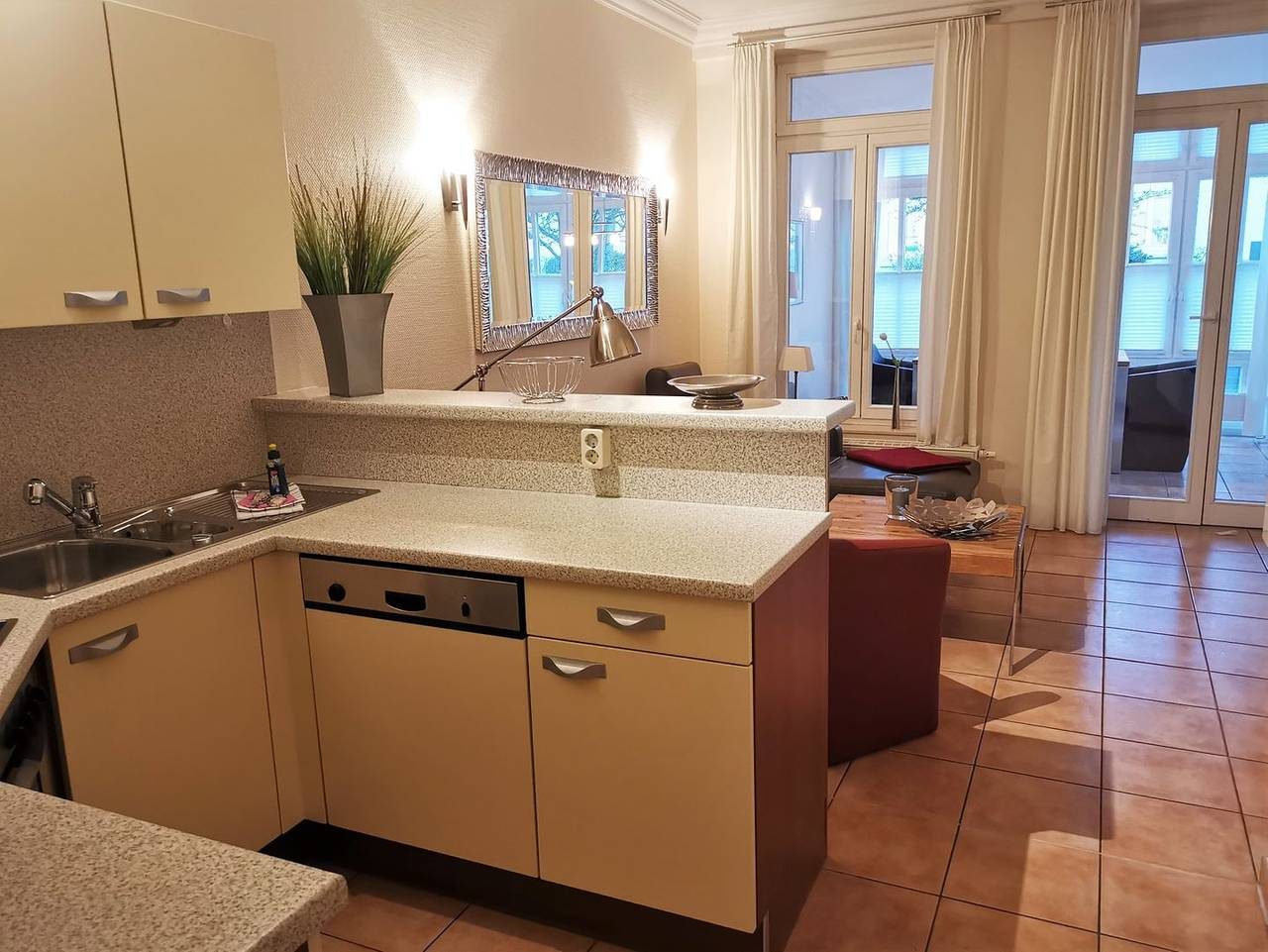 Komfortable 3-Raum-Ferienwohnung in zentraler Lage — Bild 2