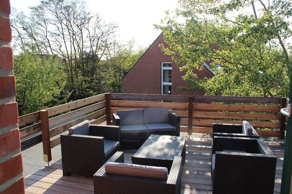 Charmantes 4* Ferienhaus\/3 Schlafzimmer\/3 Bäder\/6 Betten\/Sauna\/Wlan\/Dachterrass — Bild 3