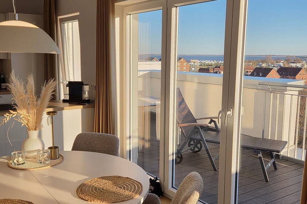 Moderne, hochwertige Ferienwohnung, Sauna, Kamin, großer Balkon, strandnah — Bild 5
