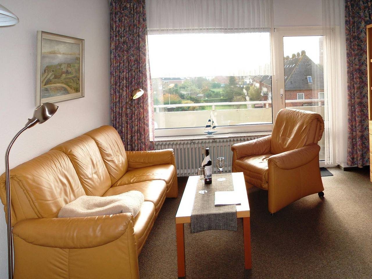 Zentrale Ferienwohnung für 2 Personen in der 3. Etage mit Südbalkon — Bild 2