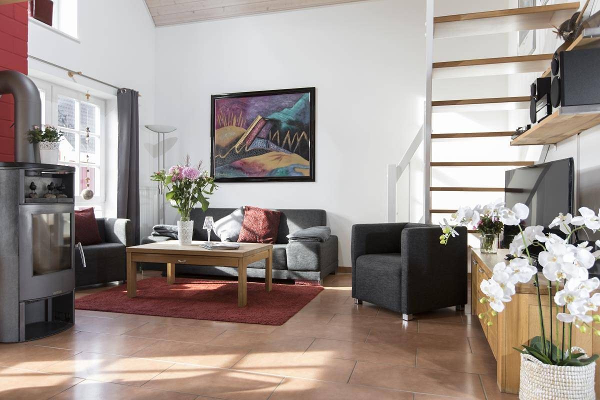 Schwalbennest Greetsiel für bis zu 6 Personen mit Kaminofen, Whirlpool  und Sauna - Haustiere herzlich willkommen, nah am Hafen — Bild 3