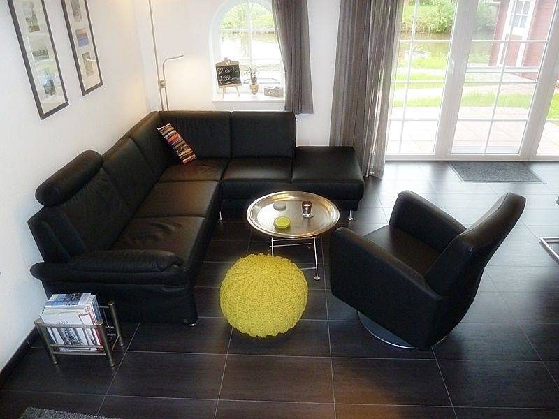 100qm Ferienhaus für 6 Pers. + Hund mit Kamin, Wärmekabine & Garten in Top-Lage — Bild 2