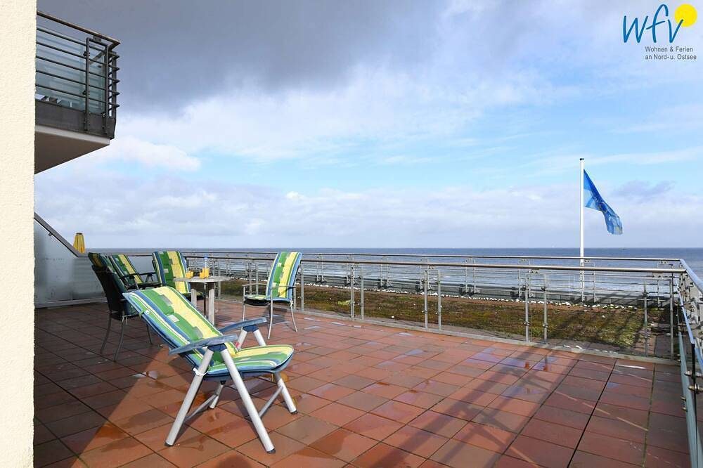 Familienfreundliche Ferienwohnung mit sonniger Dachterrasse und direktem Meerbli — Bild 2