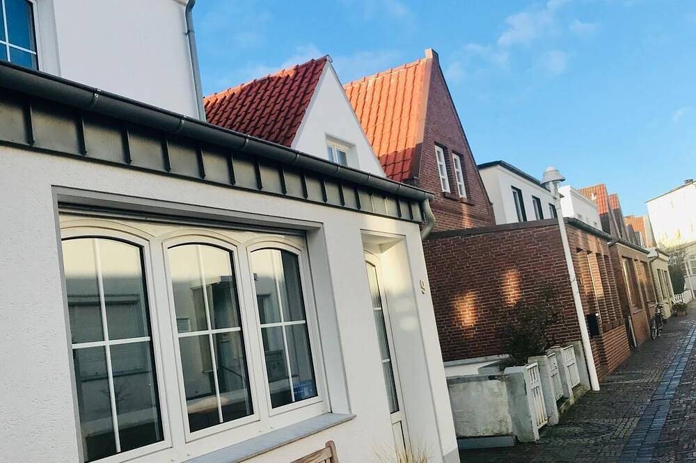 Bogenhuus unten mit Terrasse im Zentrum von Norderney — Bild 5