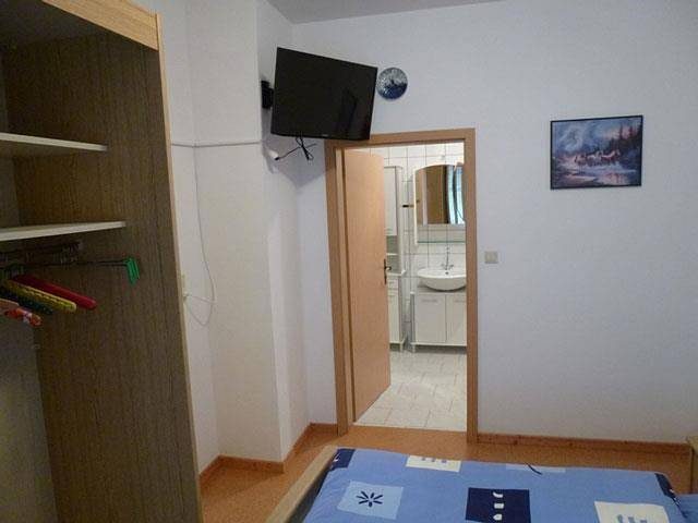 Ferienwohnung für 4 Personen mit Garten — Bild 5