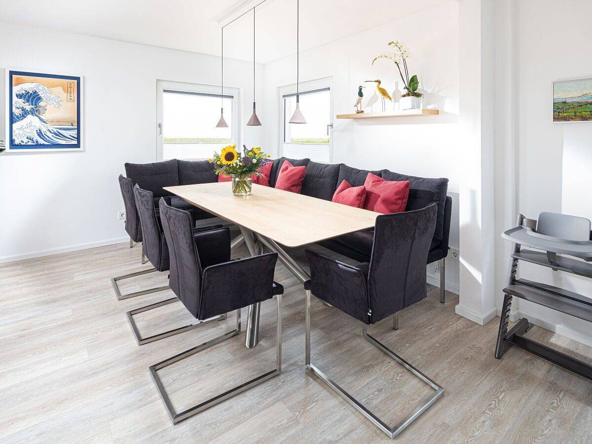 Modernes Ferienhaus für 7 Personen mit Sauna und Terrasse — Bild 2