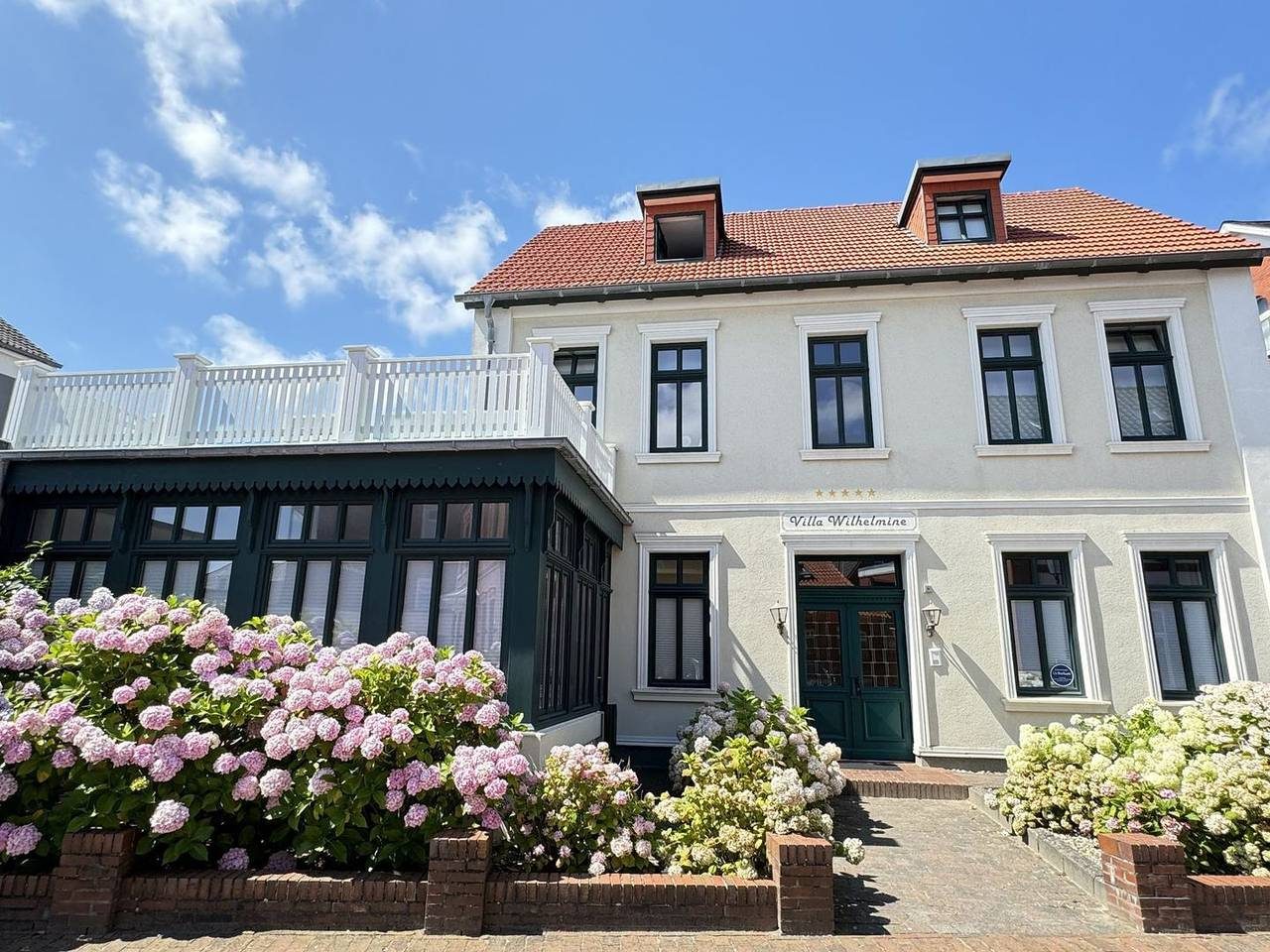 Küstenidylle Pur: Helle Ferienwohnung im Herzen von Borkum