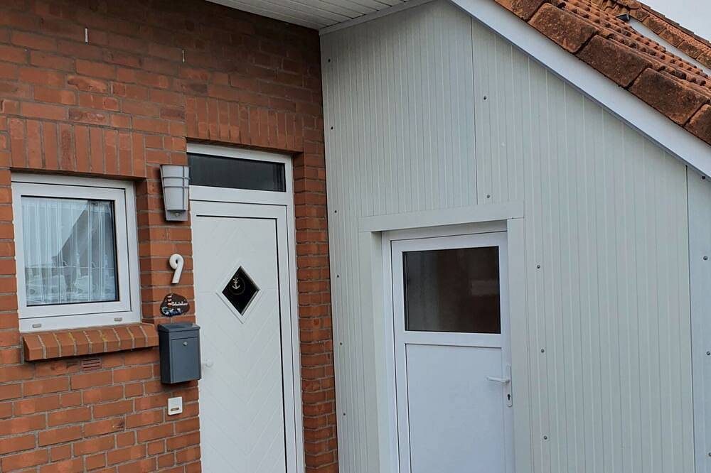 Das Ferienhaus liegt nahe dem Innenhafen in Harlesiel und bietet viel Platz für — Bild 4