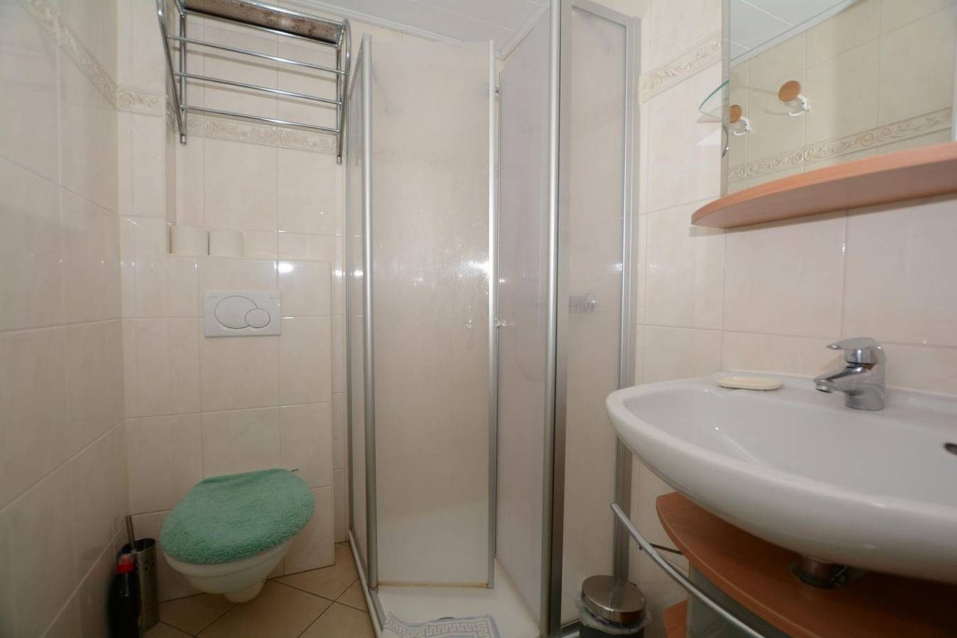 "Haus Flandern"  Erdgeschoss Wohnung Nr 5 für bis zu 6 Personen, Top Lage — Bild 3