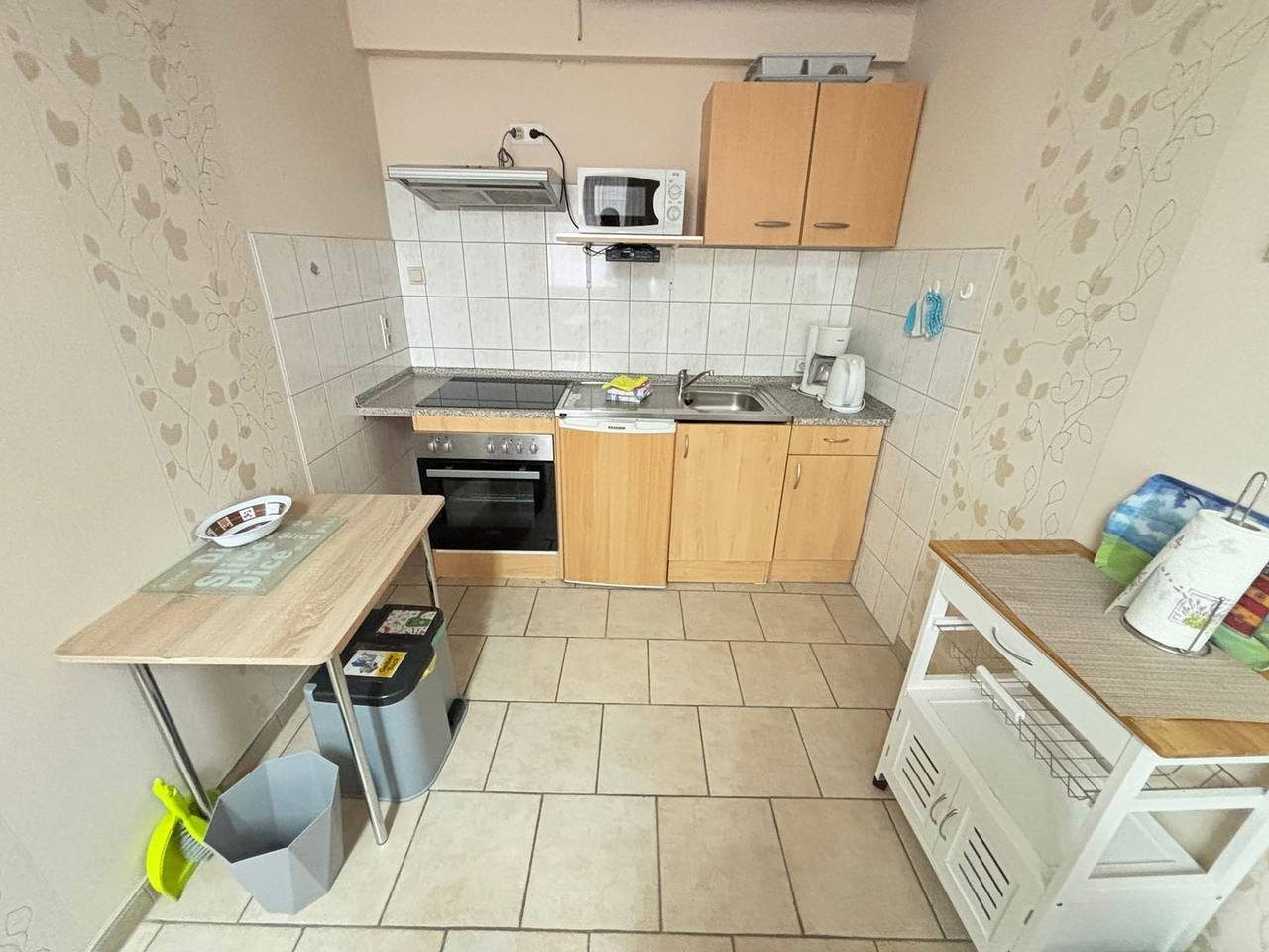Gemütliche 2-Raum-Wohnung, 2 Pers., Emden am Deich, Parkplatz, Grillplatz, Wlan — Bild 4