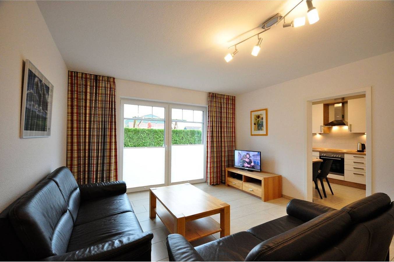 Haus Karo, 3 Zimmer Ferienwohnung — Bild 3