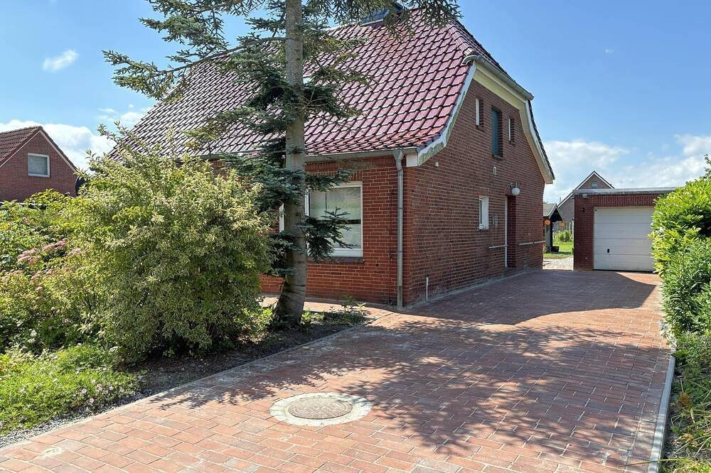 Idyllisches Ferienhaus in Emden, 6 Pers., großer Garten, Haustiere — Bild 2