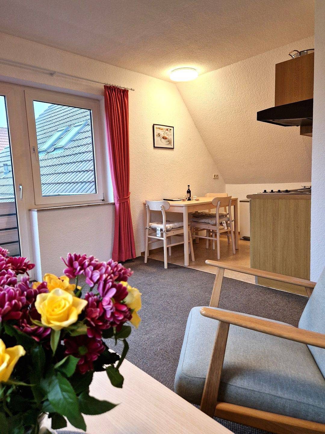 Zentrale, im Herzen Norddeich gelegene Ferienwohnung für 3 Personen + Baby — Bild 5