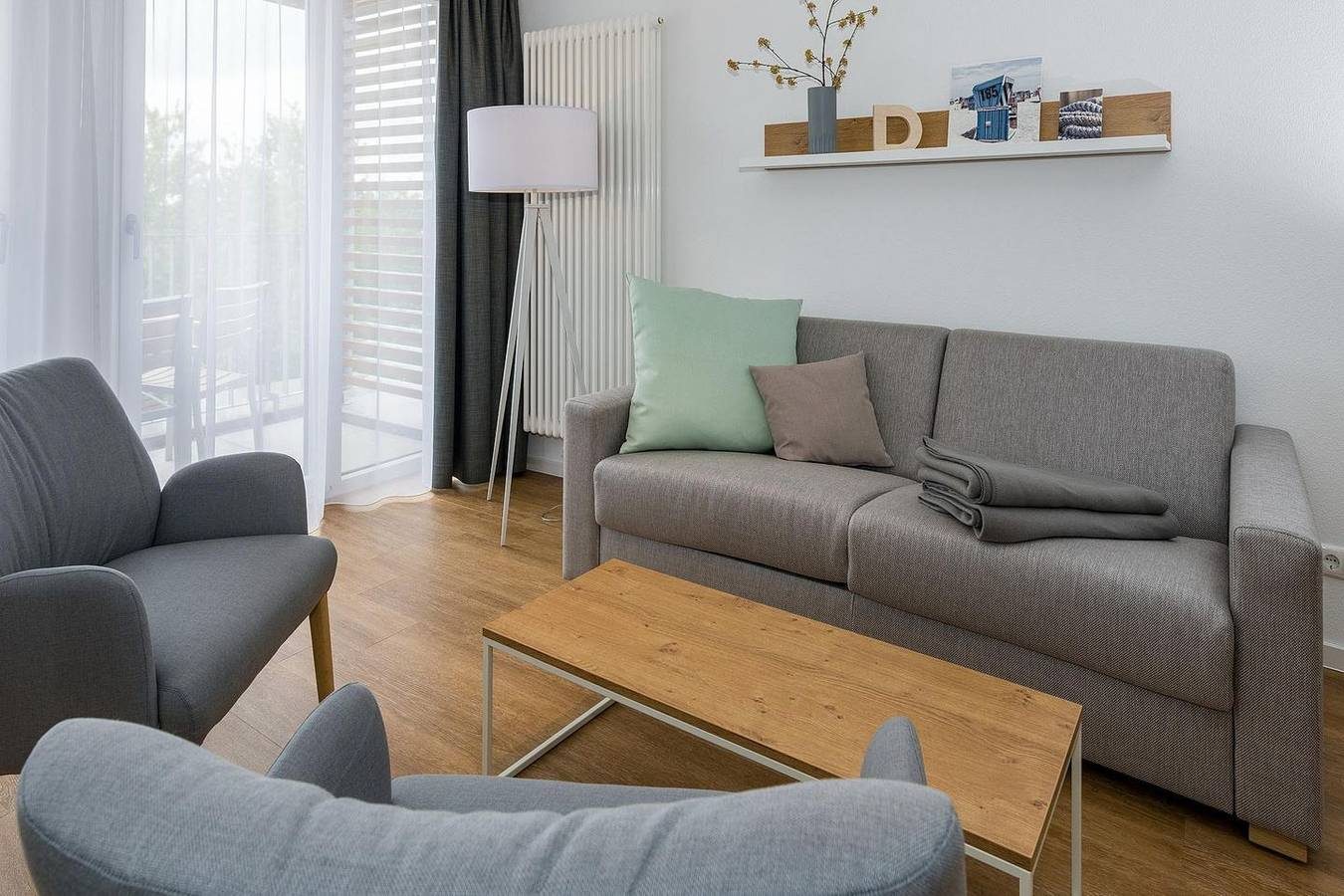 Tolles, strandnahes Apartment mit Balkon, Parkplatz, Schwimmbad- & Saunanutzung
