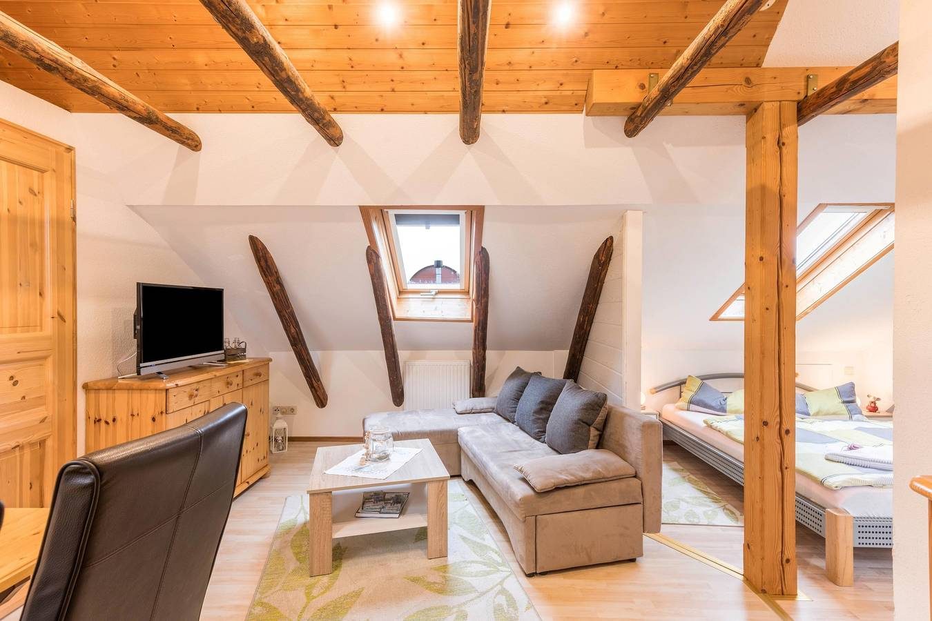 Ferienwohnung "Adler" in Meeresnähe mit Wlan & Terrasse — Bild 2