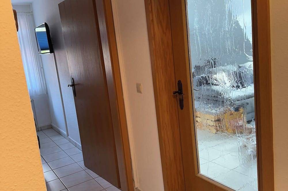 Kleine gemütliche Ferienwohnung! \n10 Min. vom Strand und Zentrum entfernt. — Bild 5