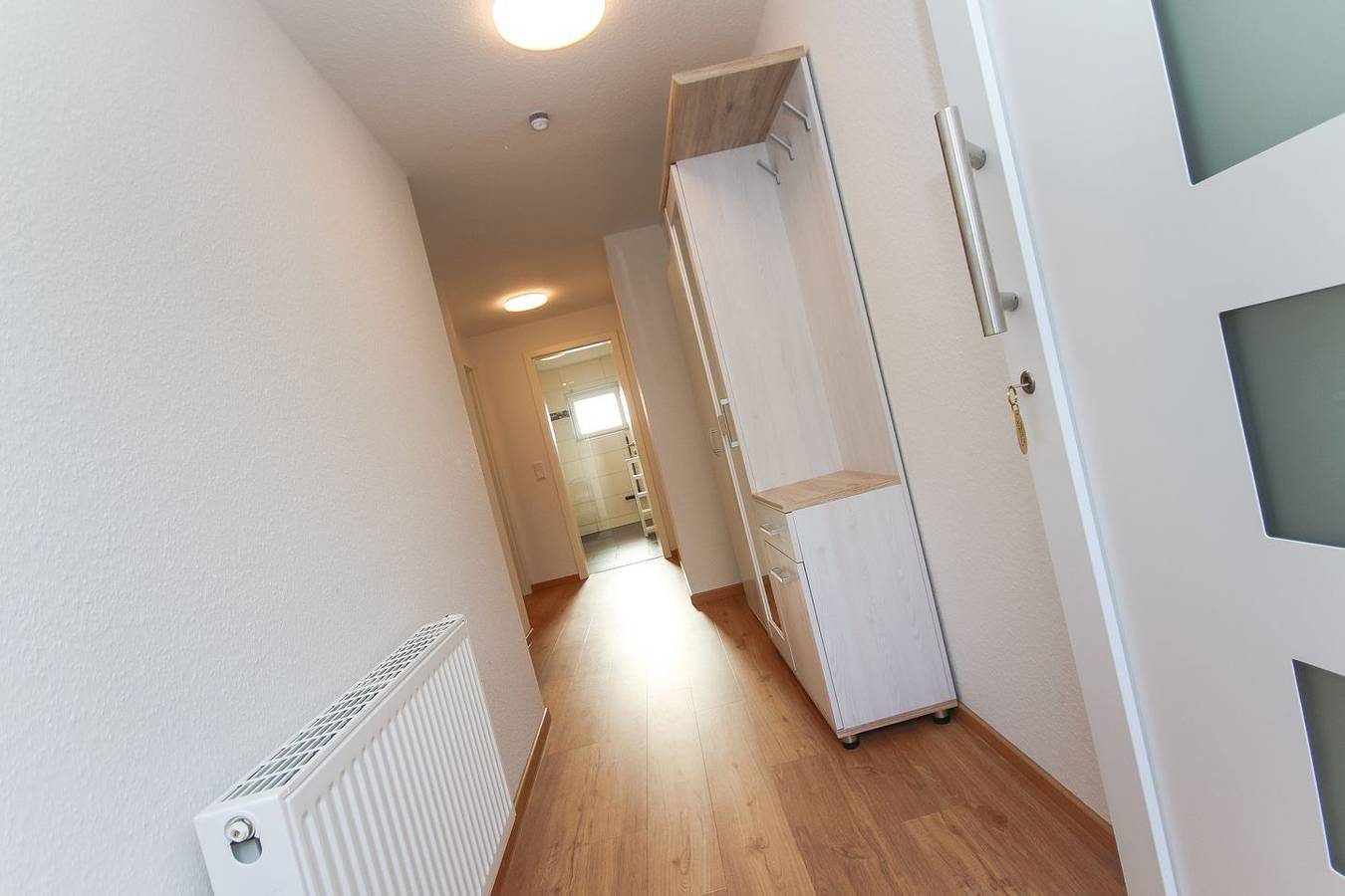 Kranich 4 - Frisch renovierte und kernsanierte Ferienwohnung — Bild 2