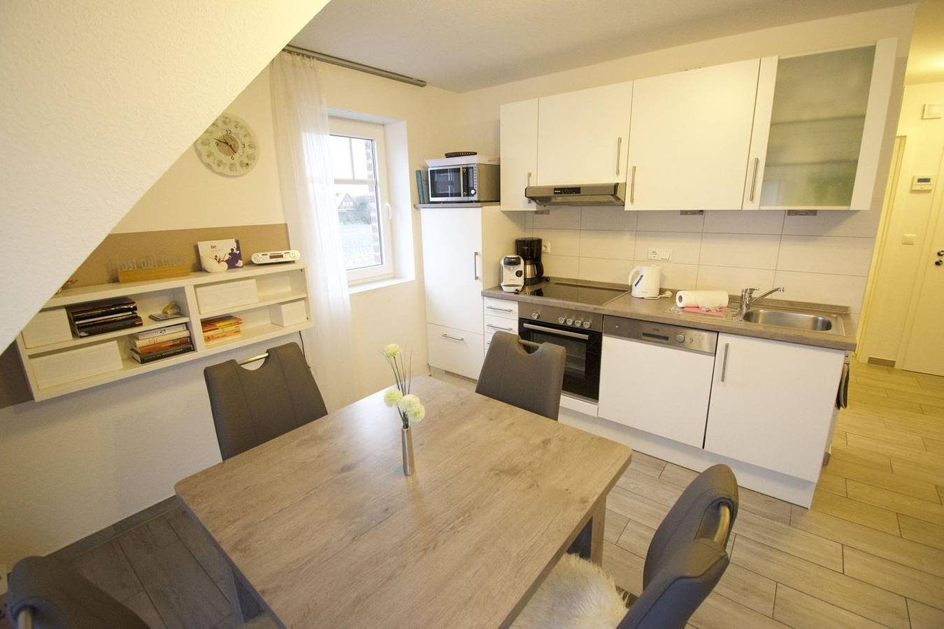 Lust auf Meer – mit Liebe zum Detail möbliert. Sie werden sich wohlfühlen — Bild 3