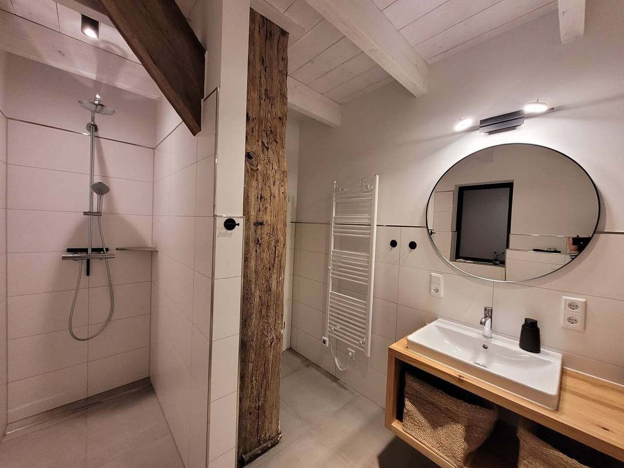 Exklusive neue Ferienwohnung an der Nordsee: Entspannung und Komfort in Rysum — Bild 3
