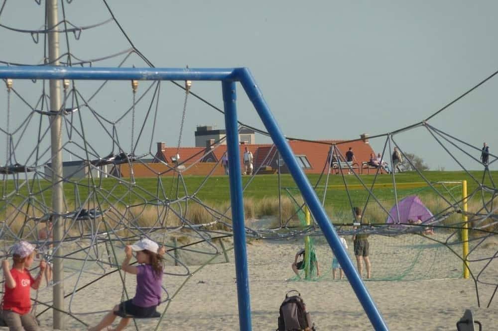 Gemütliches Dachstudio Norddeich Panorama Fenster mit Meerblick Strand 50 Meter — Bild 3