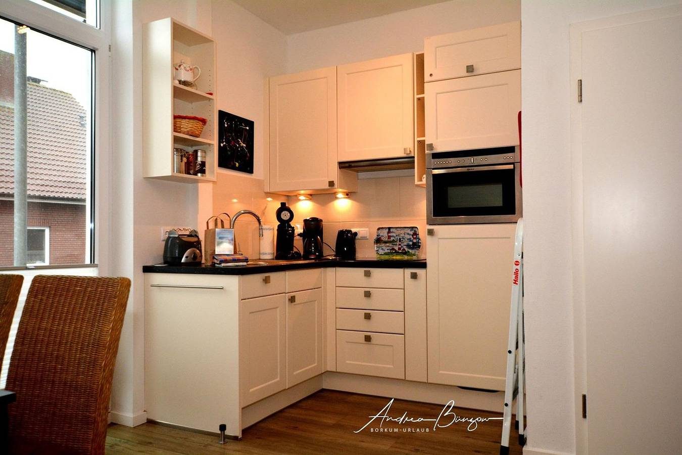 Ferienwohnung mit 2 Schlafzimmern und großer Sonnenterrasse bester Lage — Bild 5
