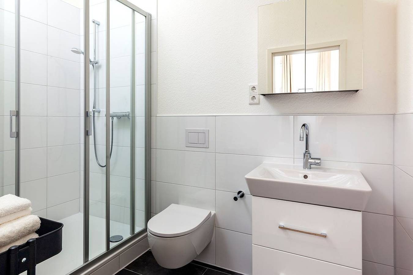 2-Zimmer Appartement mit luftiger 3 m Deckenhöhe direkt in der Fussgängerzone — Bild 3