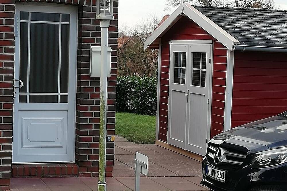 Freistehendes Ferienhaus (100qm) für 6 Personen mit Garten, Kamin, 2 Bädern — Bild 5