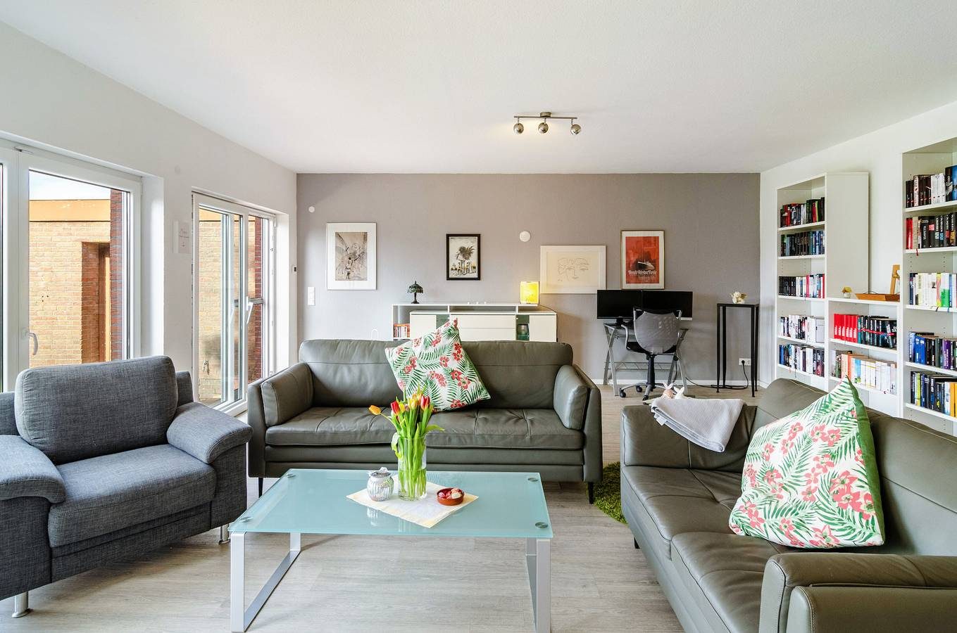 Ferienhaus 'Leezdorf Ostfriesland' mit privater Terrasse, privatem Garten und Wlan — Bild 4