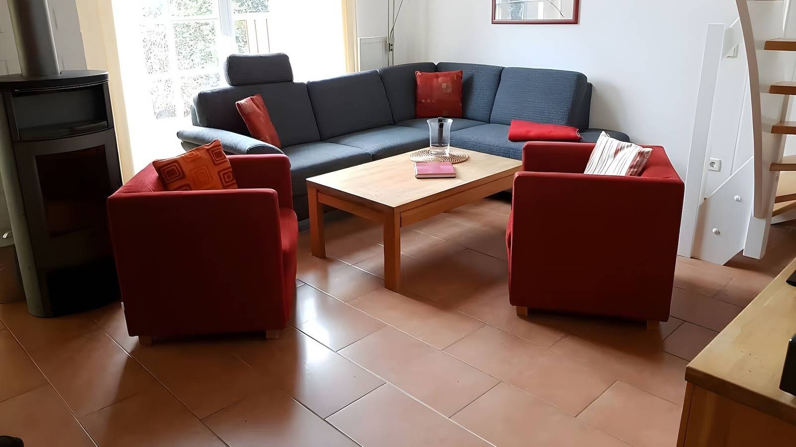 Ferienhaus 'Ferienhaus Strandläufer' mit privater Terrasse, privatem Garten und Wi-Fi — Bild 4