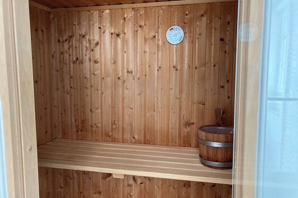 Herrliche Terrasse in Strandnähe mit eigener Sauna — Bild 5