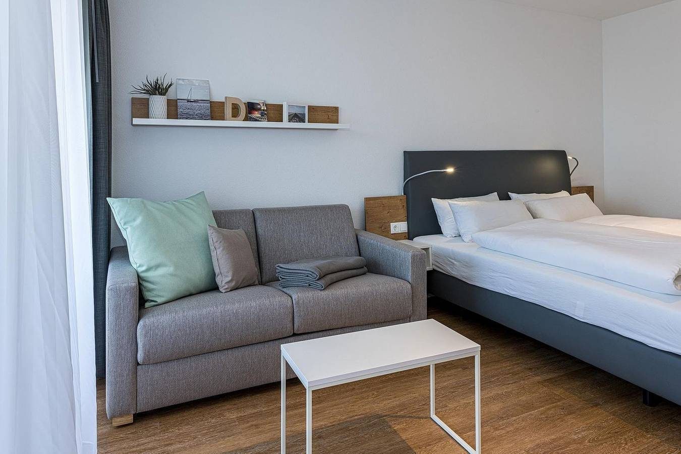Strandnahes 1-Zimmer Apartment mit Balkon, Parkplatz, Schwimmbad- & Saunanutzung — Bild 3