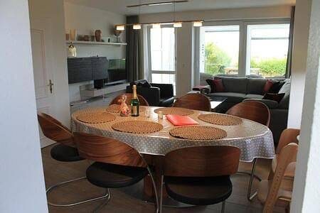 Geräumiges Ferienhaus ideal für den Familienurlaub nahe Weststrand!