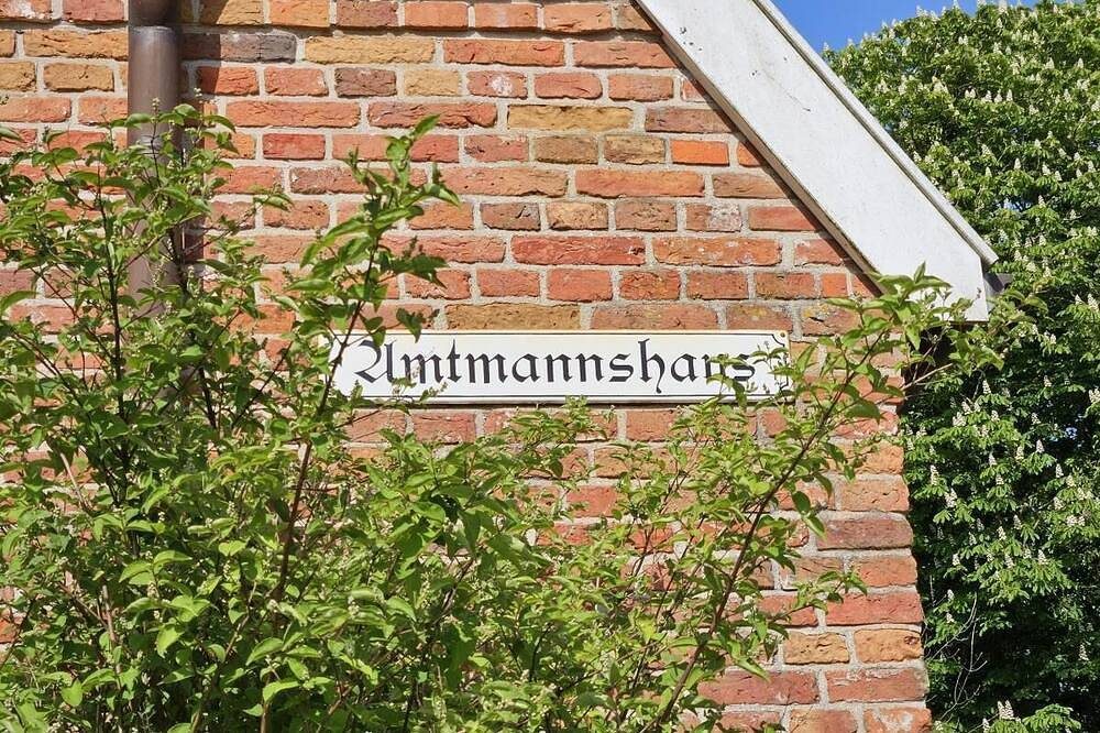 Ferienwohnung Pewsum in Greetsiel  für bis zu 2 Personen direkt am Hafen mit Blick auf den Hafen - Haustiere herzlich willkommen — Bild 3