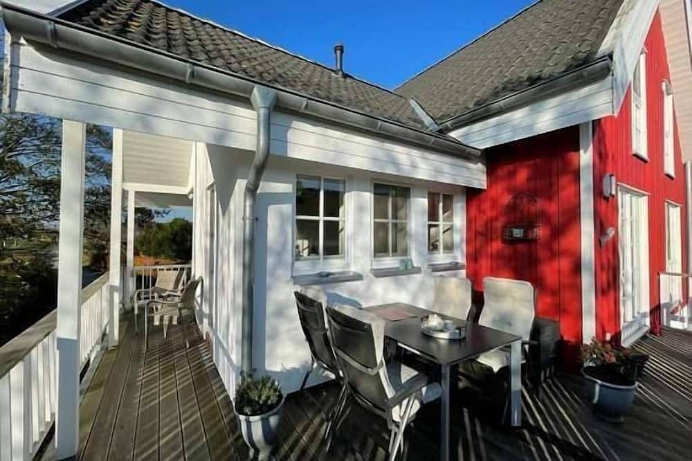 Kapitänseck Greetsiel für 6 Personen mit offener Galerie, Sauna und Balkon — Bild 2