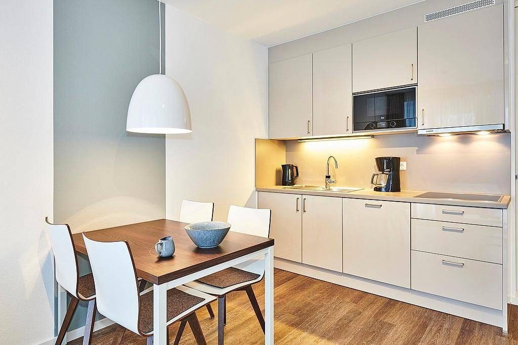 Strandnahes Apartment mit zwei Terrassen inkl. freier Schwimmbad- & Saunanutzung — Bild 5