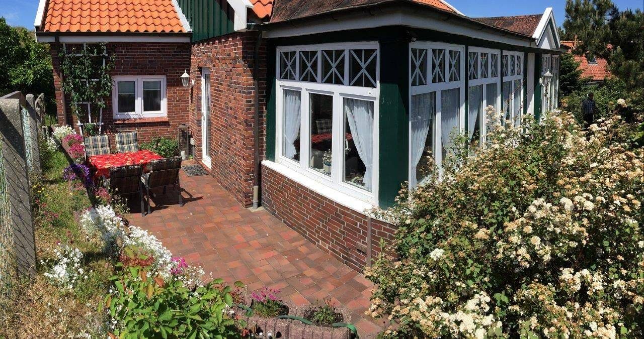 Wunderschönes Friesenhäuschen für Ihren Urlaub auf Langeoog in den Dünen — Bild 2