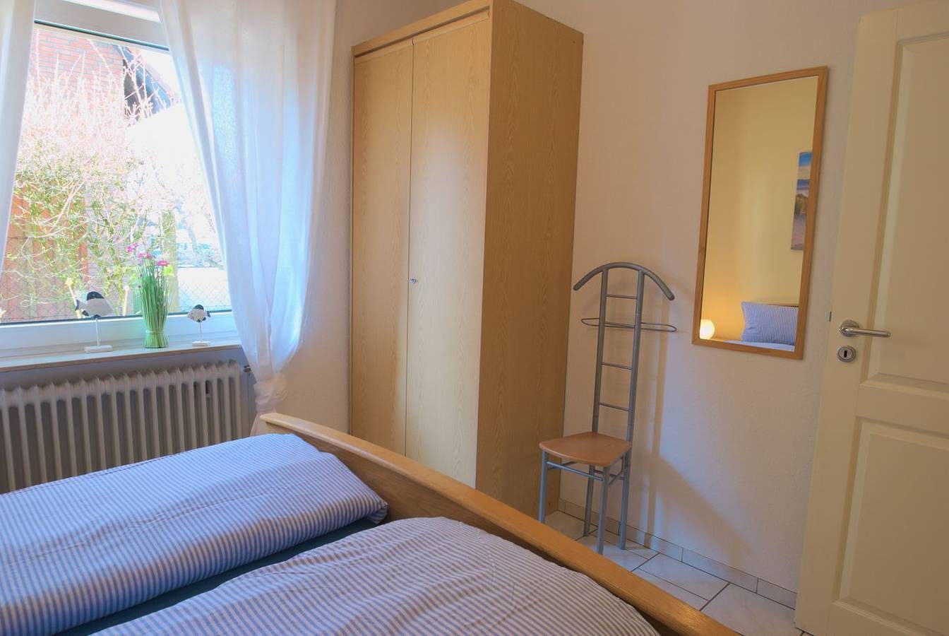 Strandnahe Erdgeschosswohnung mit eingezäunter Terrasse für bis zu 3 Personen — Bild 5