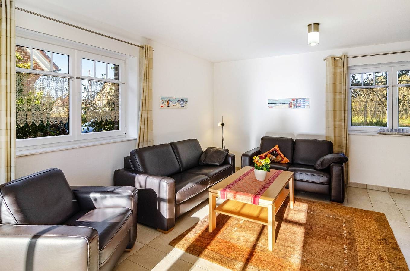 Ferienhaus 'Ferienhaus Inselliebe' mit privater Terrasse, privatem Garten und Wlan — Bild 3