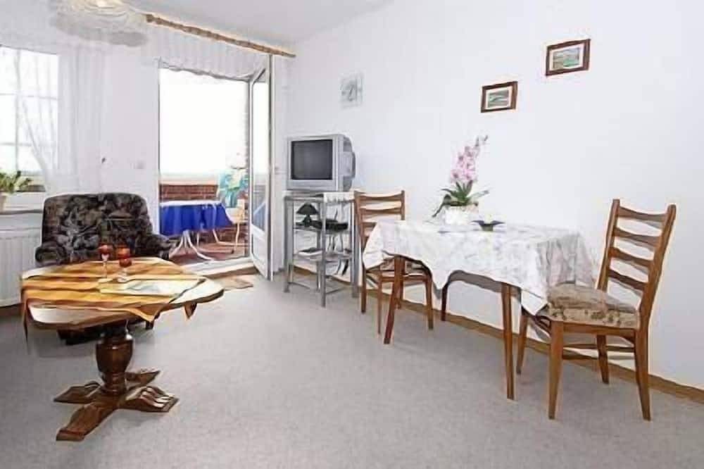 Ferienwohnung Dornumersiel für 1 - 3 Personen mit 1 Schlafzimmer - Ferienwohnung — Bild 3