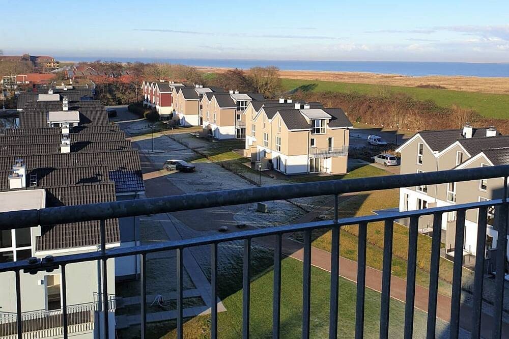 Moderne Ferienwohnung, Meerblick, großer Balkon, Wäsche inklusive