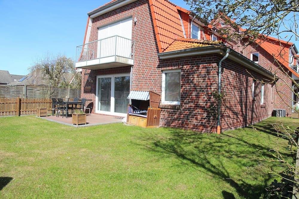 Ferienwohnung mit großem Garten in Norden – Deichblick